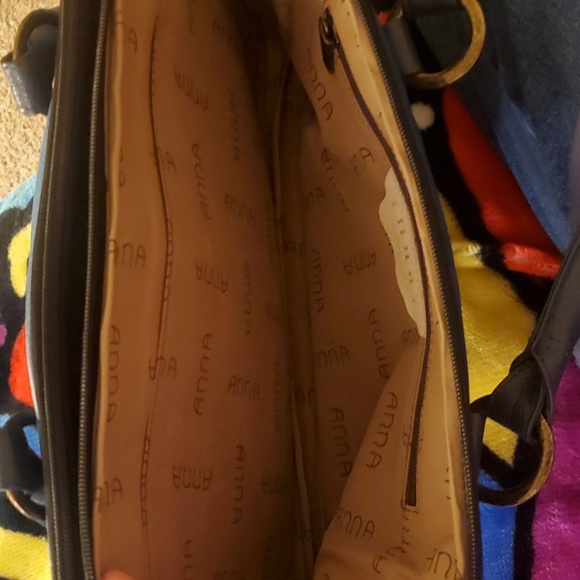 Anna by Anuschka Crossbody/Shoulder bag - Picture 5 of 9